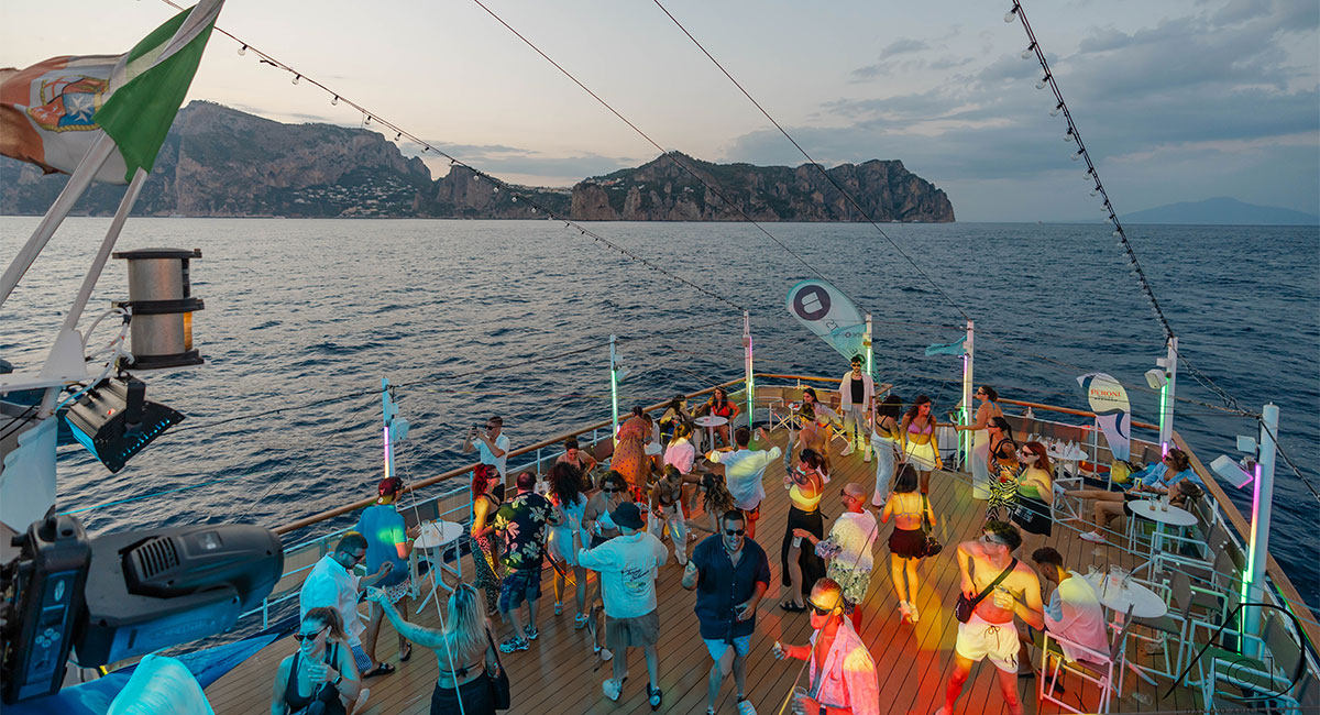 Sunset cruise party amalfi 2025